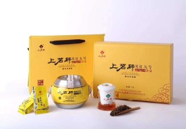 走亲访友日常送礼就选上茗轩英德红茶（英红九号）礼盒系列！