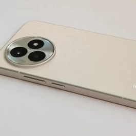 目前值得入手的小米手机有哪些？盘点3款值得入手的小米手机