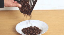 挂耳咖啡加奶的正确冲泡方法 挂耳咖啡与速溶咖啡的区别