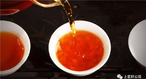 上茗轩正宗英红九号如何品鉴呢？
