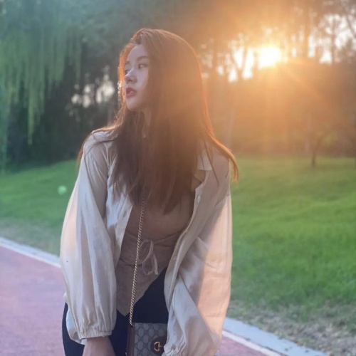 把“掌心世界”做成大生意：微观造景如何靠直播实现27倍营收暴涨？